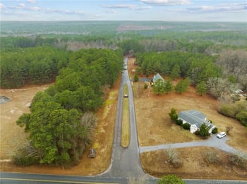 221 Pebble Dr, West End, NC 27376