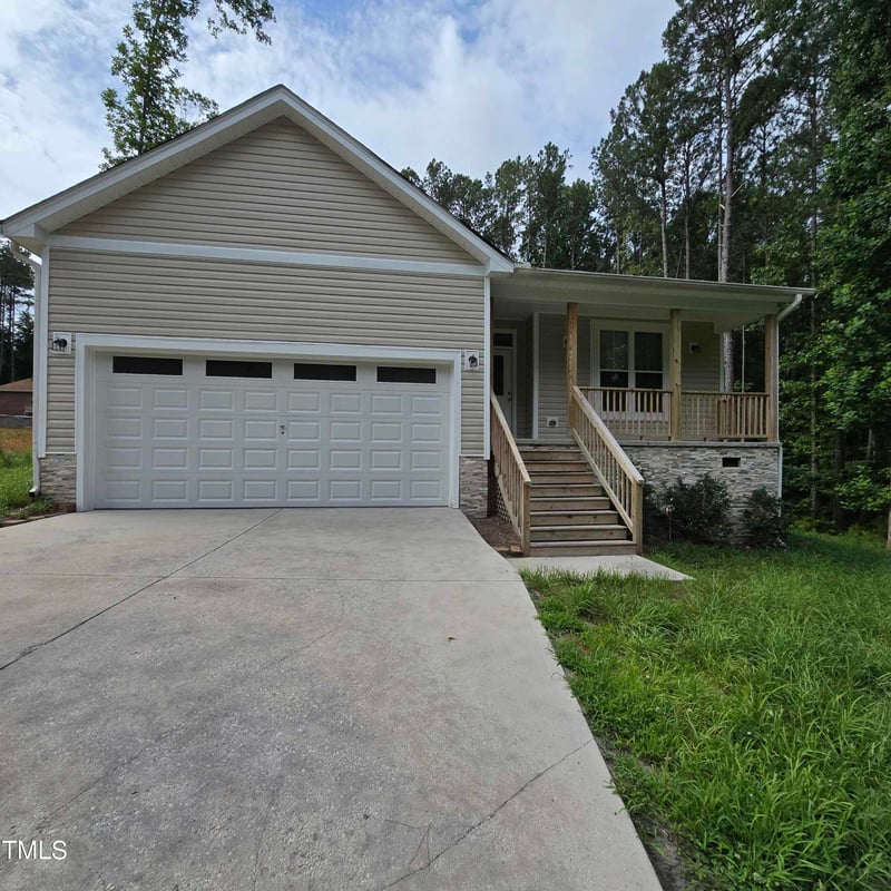 221 Rawhide Dr, Louisburg, NC 27549
