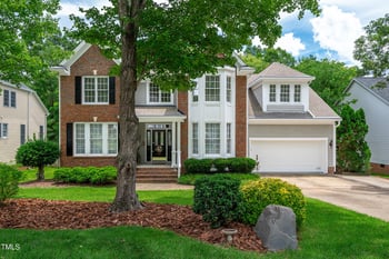 221 Roebling Ln, Cary, NC 27513