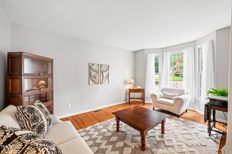 221 Roebling Ln, Cary, NC 27513