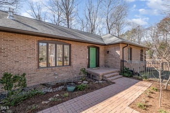 221 Saddle Ridge Rd, Chapel Hill, NC 27514