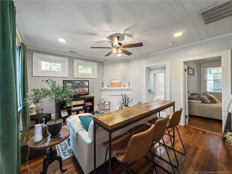 221 Sedberry St, Fayetteville, NC 28305