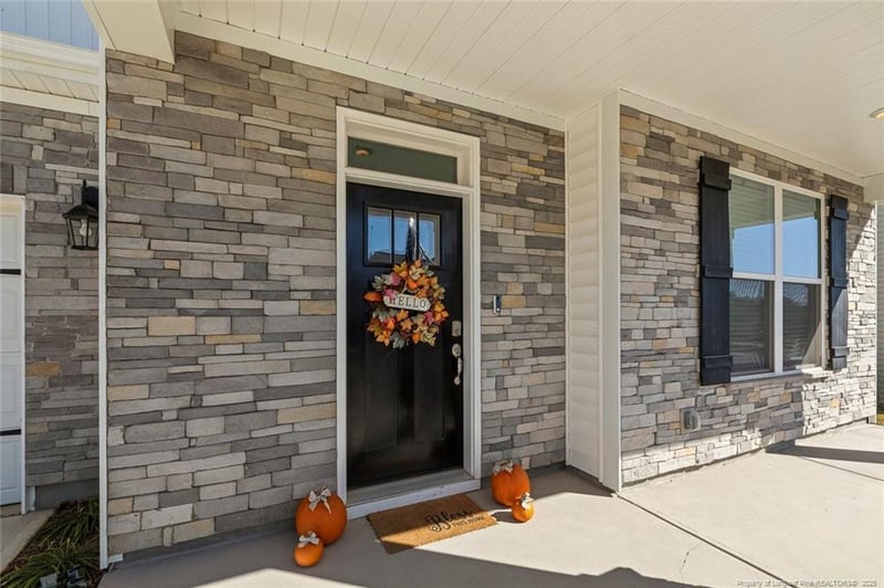 221 Umstead St, Sanford, NC 27330