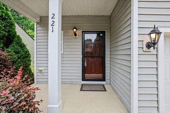 221 Willow Weald Ct, Fuquay Varina, NC 27526