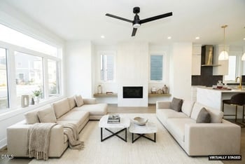 221 Woodsborough Pl, Raleigh, NC 27601