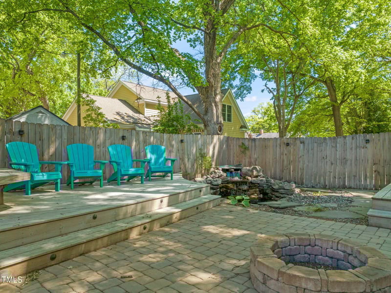 2210 Bedford Ave, Raleigh, NC 27607