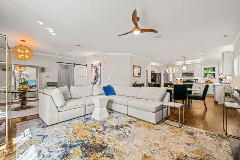 2210 Bedford Ave, Raleigh, NC 27607