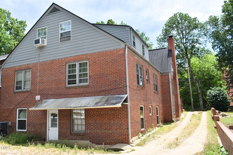 2210 Hope St, Raleigh, NC 27607