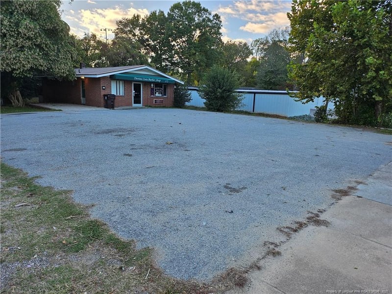 2210 Lee Ave, Sanford, NC 27330