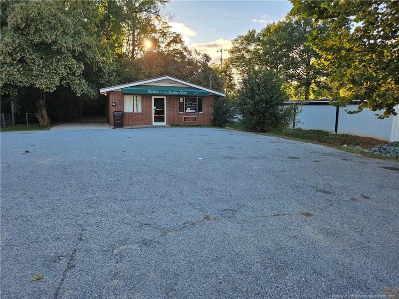 2210 Lee Ave, Sanford, NC 27330