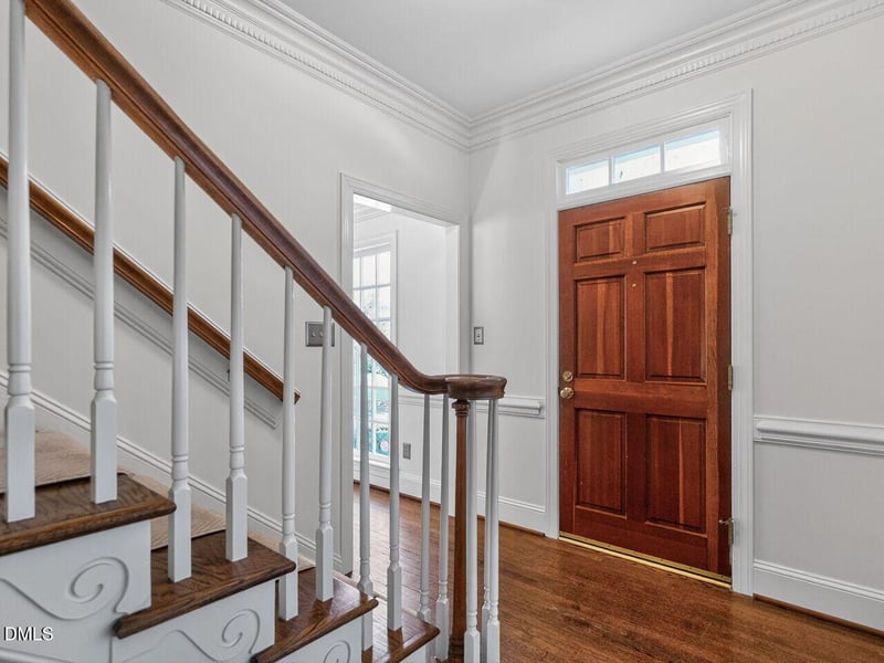 2210 Oxford Rd, Raleigh, NC 27608