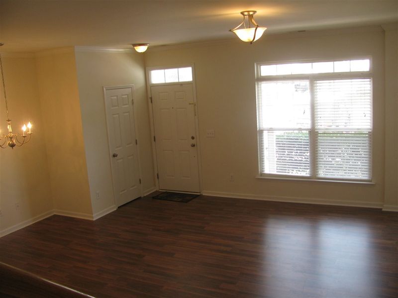 2210 Raven Raven Rd #104, Raleigh, NC 27614
