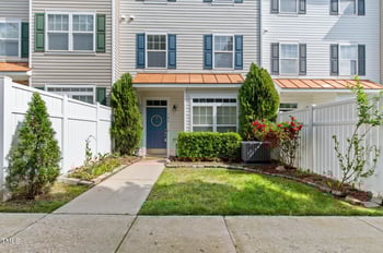 2210 Raven Rd #105, Raleigh, NC 27614
