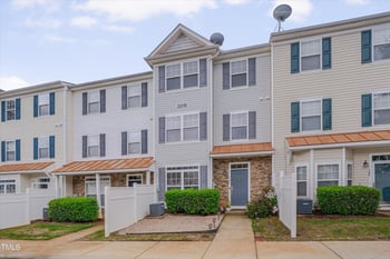 2210 Raven Rd #106, Raleigh, NC 27614