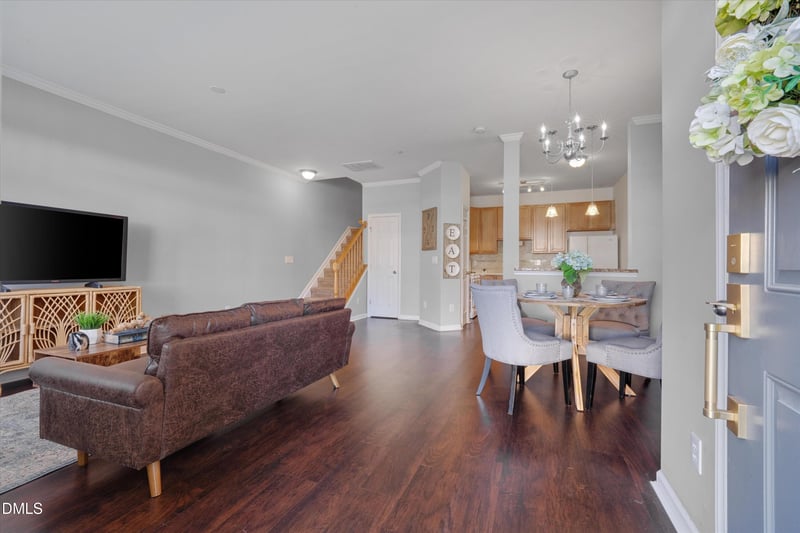 2210 Raven Rd #106, Raleigh, NC 27614