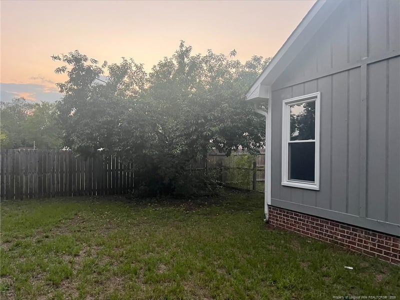2210 Twinflower Ct, Fayetteville, NC 28304