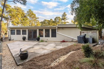 2210 Winterlochen Rd, Fayetteville, NC 28305