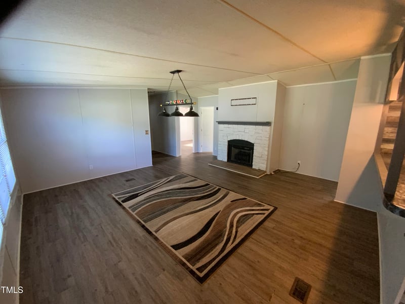 2211 Al Ray Rd, Fayetteville, NC 28312