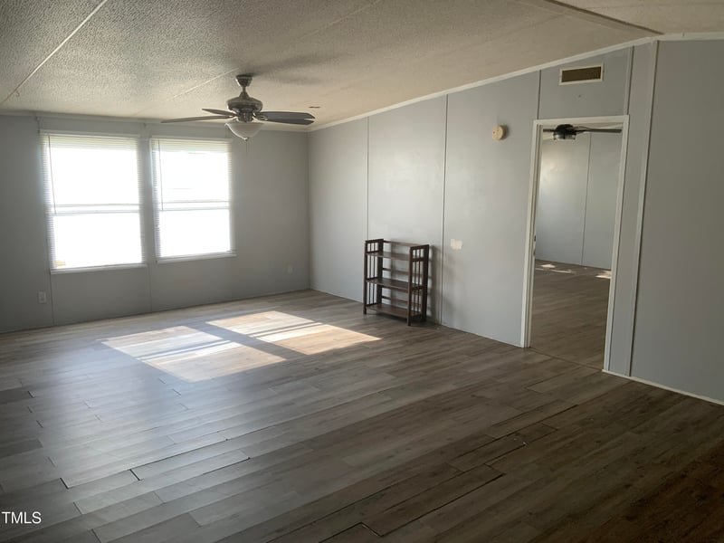 2211 Al Ray Rd, Fayetteville, NC 28312