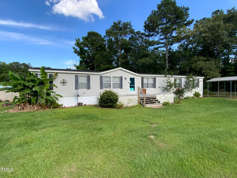 2211 Al Ray Rd, Fayetteville, NC 28312