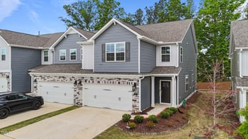 2211 Cherry Top Dr, Fuquay Varina, NC 27526