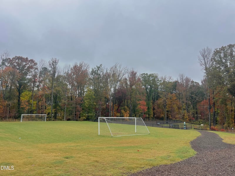 2211 Gln Xing Dr, Durham, NC 27704