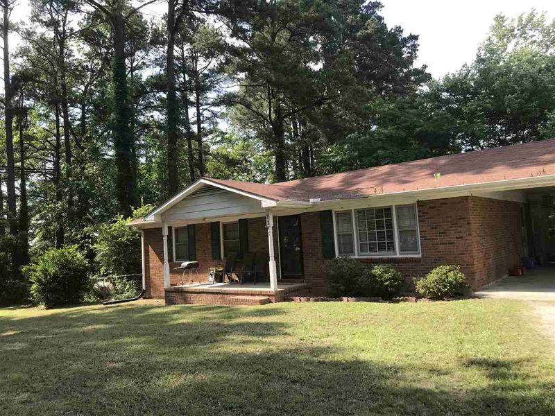2211 Inlet Ave, Durham, NC 27704
