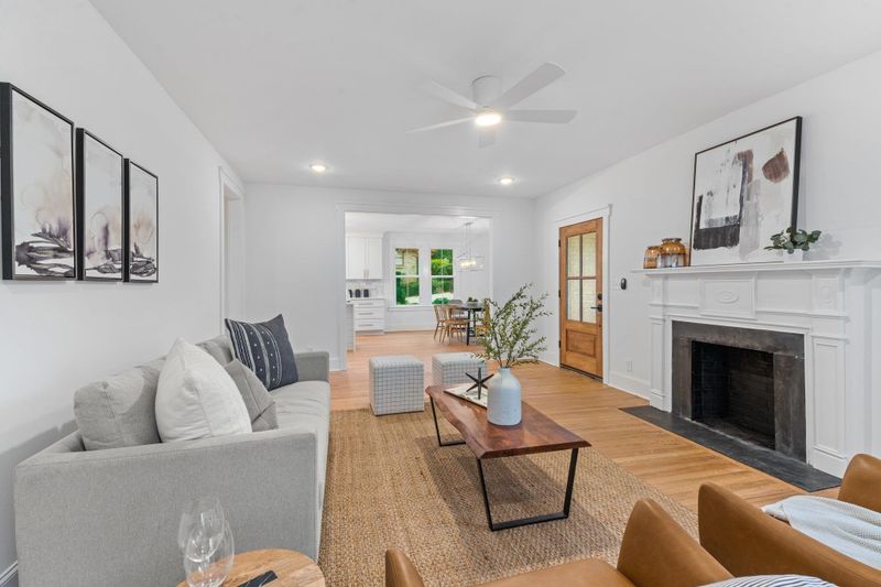 2212 Anderson Dr, Raleigh, NC 27608