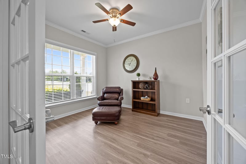 2212 Bloomsbury Manor Dr, Durham, NC 27703