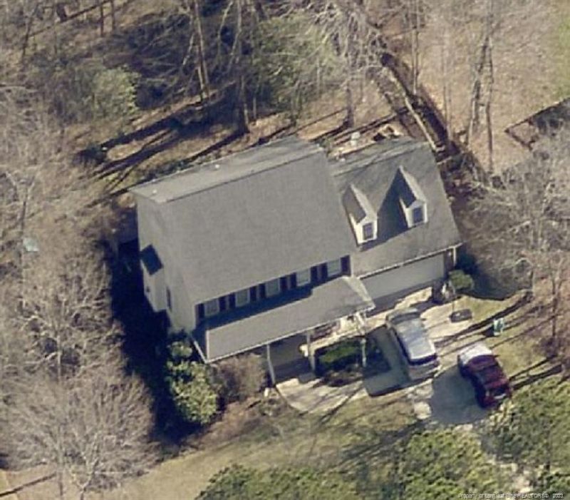 2212 Brownstone Dr, Sanford, NC 27330