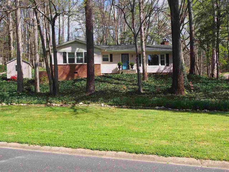2212 Fairhill Dr, Raleigh, NC 27612