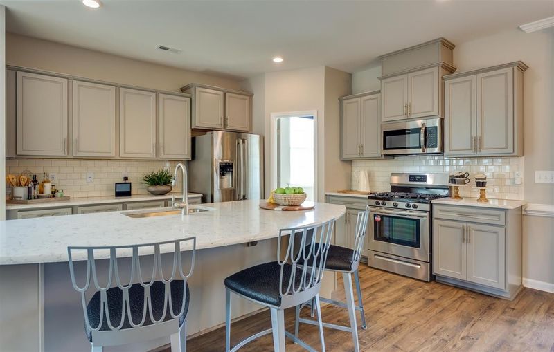 2212 Longmont Dr #372, Wake Forest, NC 27587
