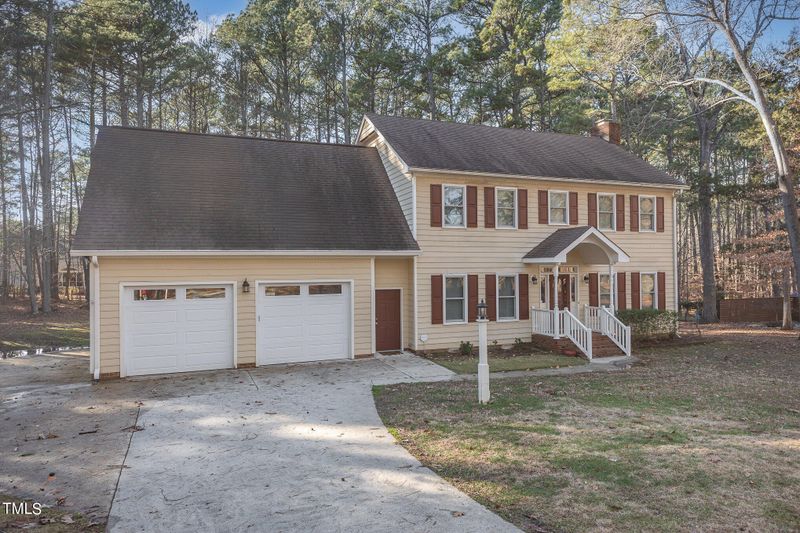 2212 Millpine Dr, Raleigh, NC 27614
