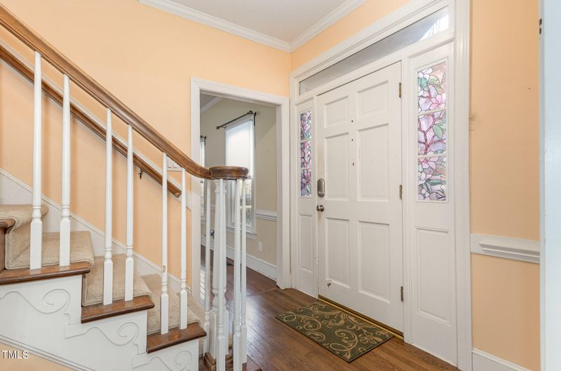 2212 Millpine Dr, Raleigh, NC 27614