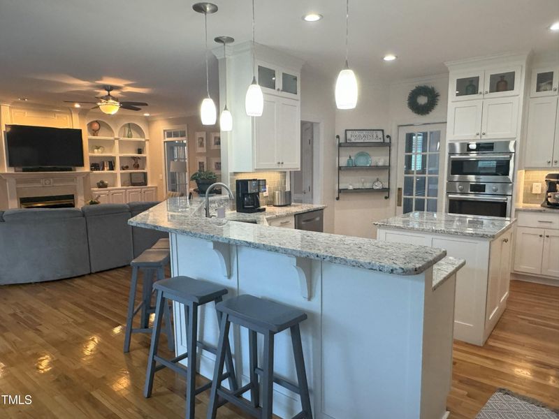 2212 Moss Pointe Ln, Raleigh, NC 27606