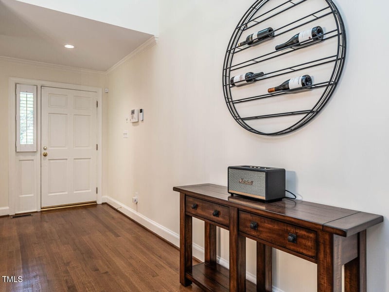 2212 Oxford Hills Dr, Raleigh, NC 27608