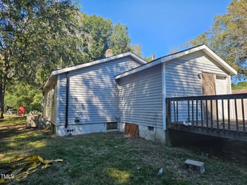 2212 Pintpoint Rd, Fayetteville, NC 28312