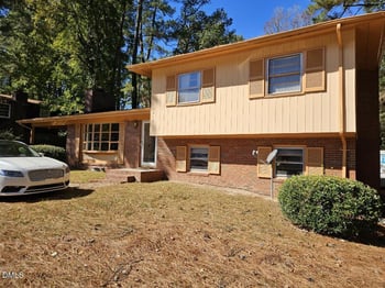 2212 Sanderford Rd, Raleigh, NC 27610