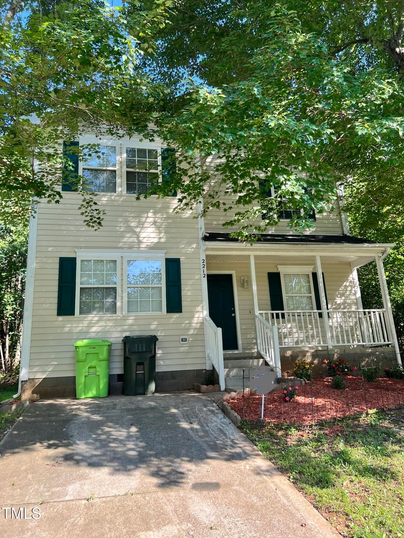 2212 Springhill Ave, Raleigh, NC 27603