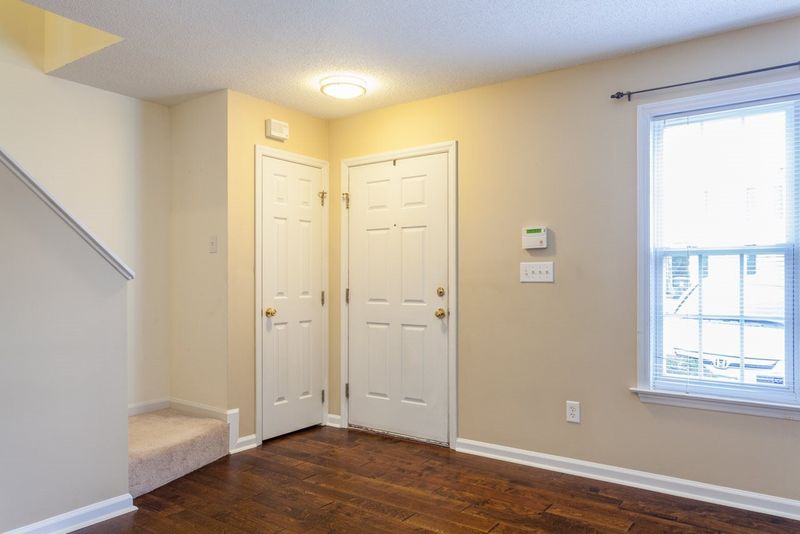 2212 Ventana Ln, Raleigh, NC 27604