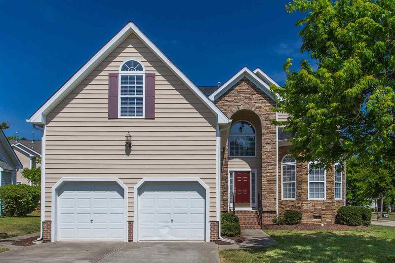 2213 Lazy River Dr, Raleigh, NC 27610