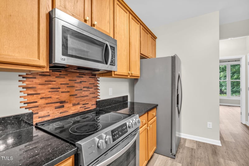 2213 Oakhurst Trl, Hillsborough, NC 27278