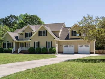 2213 Ravens Creek Ct, Raleigh, NC 27603