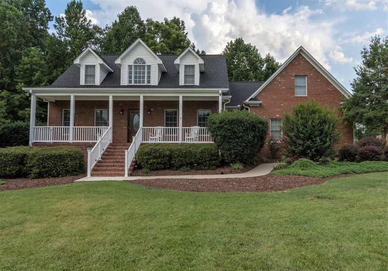 2213 St Bride Ct, Mebane, NC 27302
