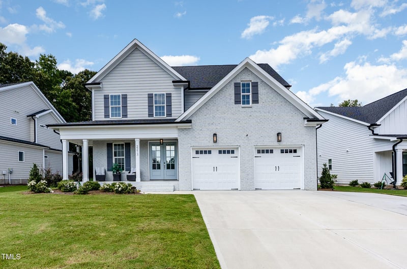 2213 Terri Creek Dr, Fuquay Varina, NC 27526