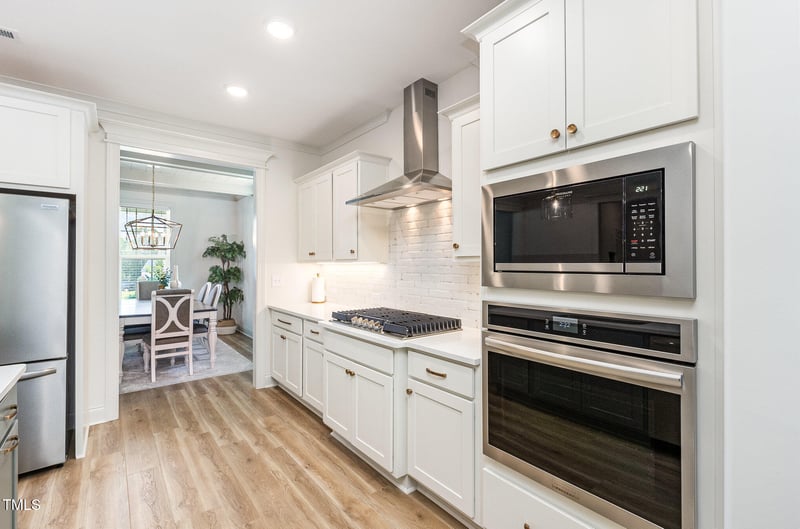 2213 Terri Creek Dr, Fuquay Varina, NC 27526
