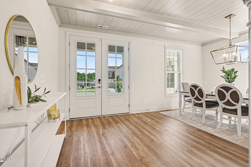 2213 Terri Creek Dr, Fuquay Varina, NC 27526