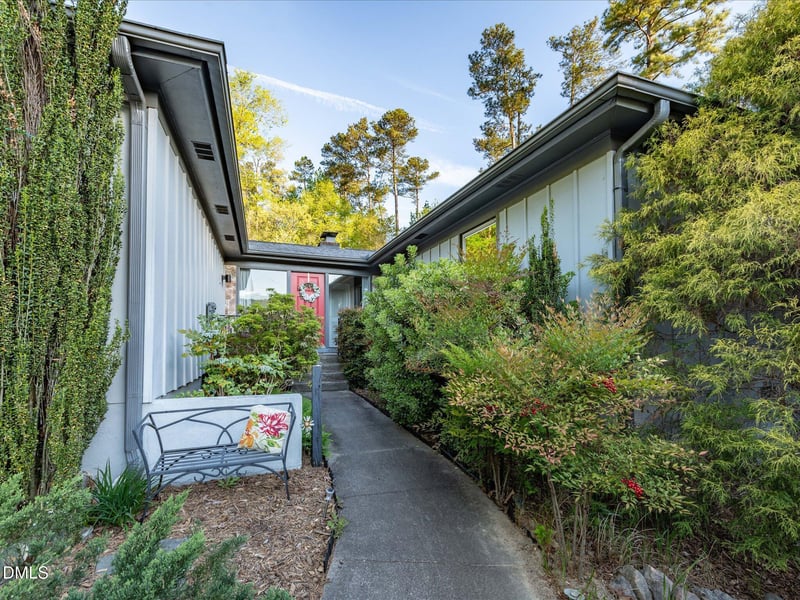 2213 Timberlake Dr, Raleigh, NC 27604