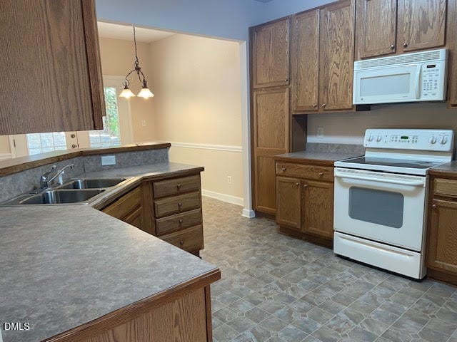 2214 Lazy River Dr, Raleigh, NC 27610