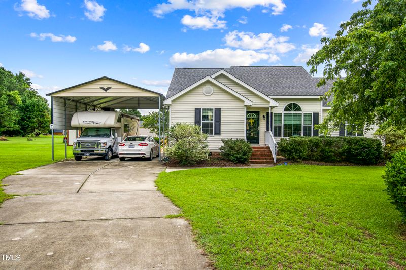 2215 Sumter Dr, Garner, NC 27529